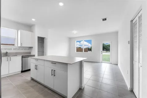 2960 SE 23rd Avenue Homestead FL 33035