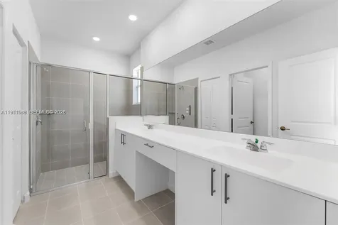 2960 SE 23rd Avenue Homestead FL 33035