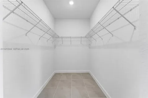 2960 SE 23rd Avenue Homestead FL 33035