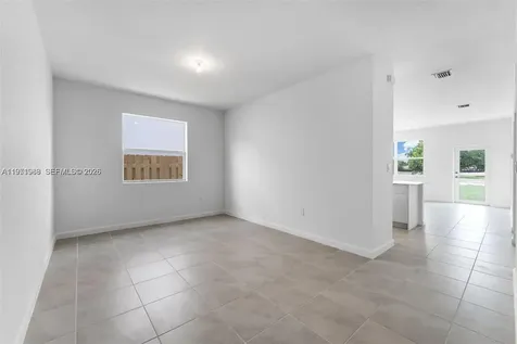 2960 SE 23rd Avenue Homestead FL 33035