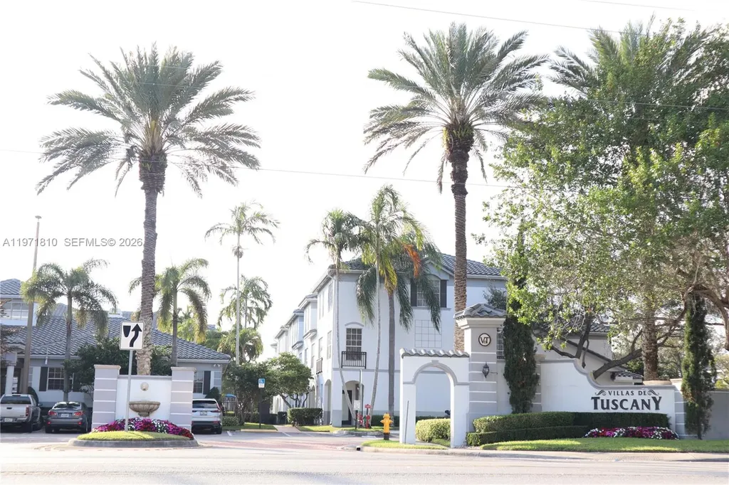 721 SW 148th Avenue Sunrise FL 33325