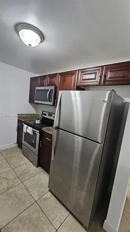 535 NW 19th Street Miami FL 33136