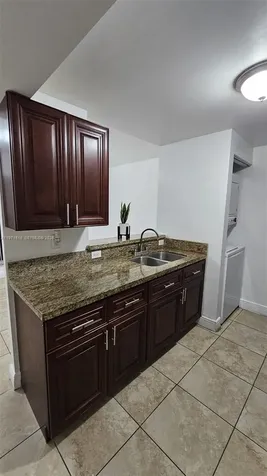 535 NW 19th Street Miami FL 33136