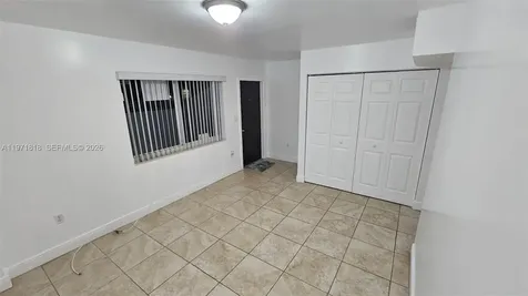 535 NW 19th Street Miami FL 33136