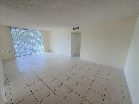 498 NW 165th Street Road Miami FL 33169