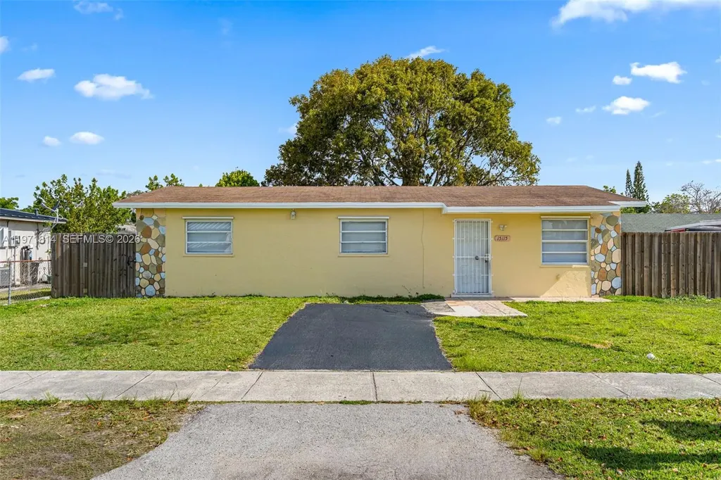 15115 SW 304th Terrace Homestead FL 33033