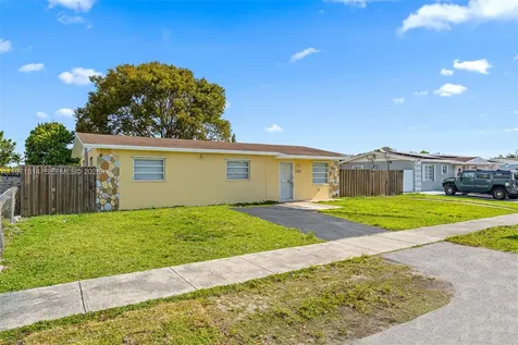 15115 SW 304th Terrace Homestead FL 33033