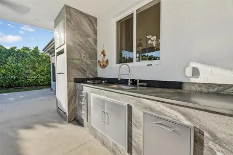 16422 SW 281st Street Homestead FL 33033