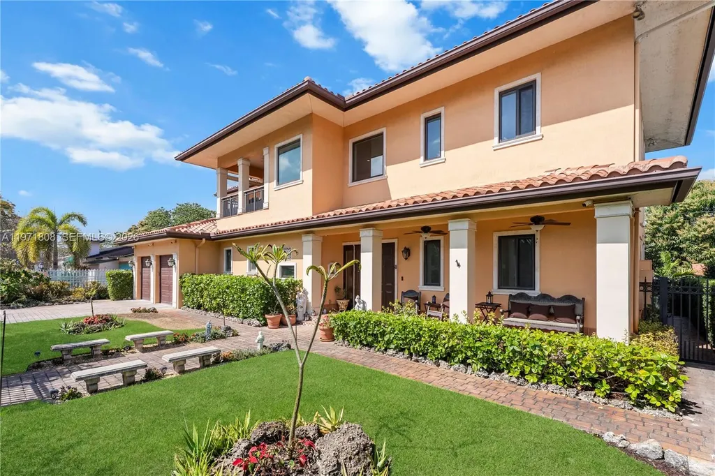 4251 SW 11th Street Miami FL 33134
