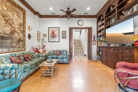 4251 SW 11th Street Miami FL 33134
