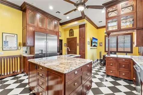4251 SW 11th Street Miami FL 33134