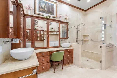 4251 SW 11th Street Miami FL 33134