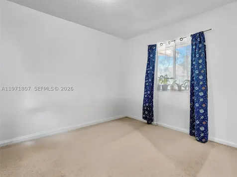 21 SE 3rd Avenue Hallandale Beach FL 33009