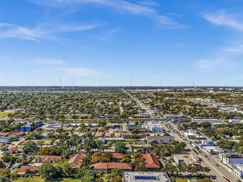 21 SE 3rd Avenue Hallandale Beach FL 33009