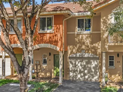 21 SE 3rd Avenue Hallandale Beach FL 33009