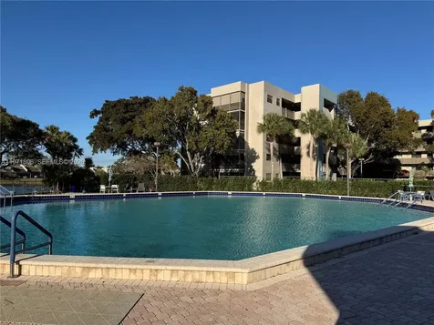 1101 Colony Point Circle Pembroke Pines FL 33026