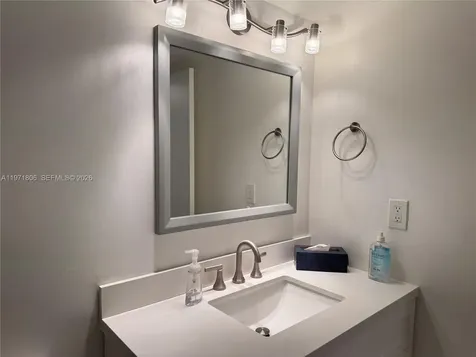 1101 Colony Point Circle Pembroke Pines FL 33026