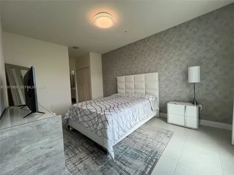 8001 NW 41st Street Doral FL 33166