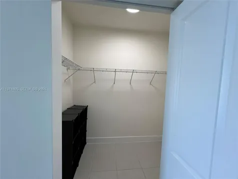 8001 NW 41st Street Doral FL 33166