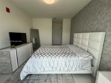 8001 NW 41st Street Doral FL 33166