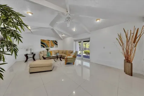 17143 SW 79th Place Palmetto Bay FL 33157