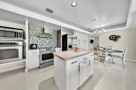 17143 SW 79th Place Palmetto Bay FL 33157