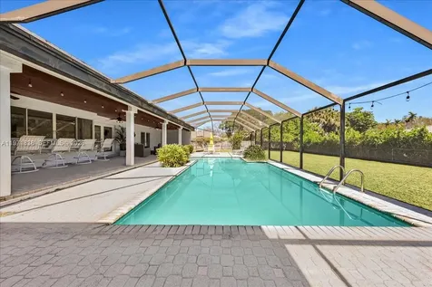 17143 SW 79th Place Palmetto Bay FL 33157