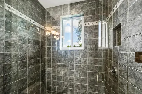 3520 Paddock Road Weston FL 33331