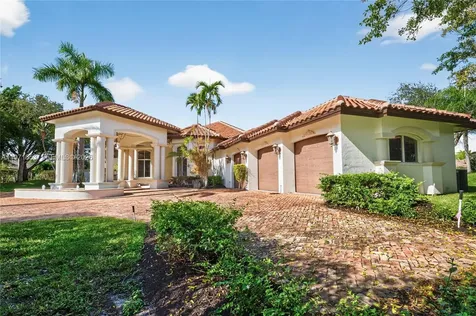 3520 Paddock Road Weston FL 33331