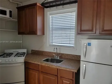 309 Crocus Terrace Hollywood FL 33019