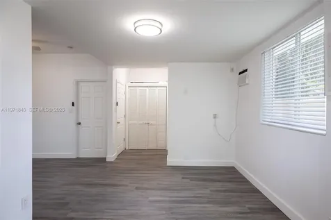 132 SW 2nd Avenue Hallandale Beach FL 33009