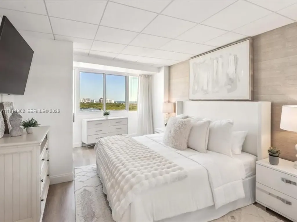 2670 E Sunrise Boulevard Fort Lauderdale FL 33304
