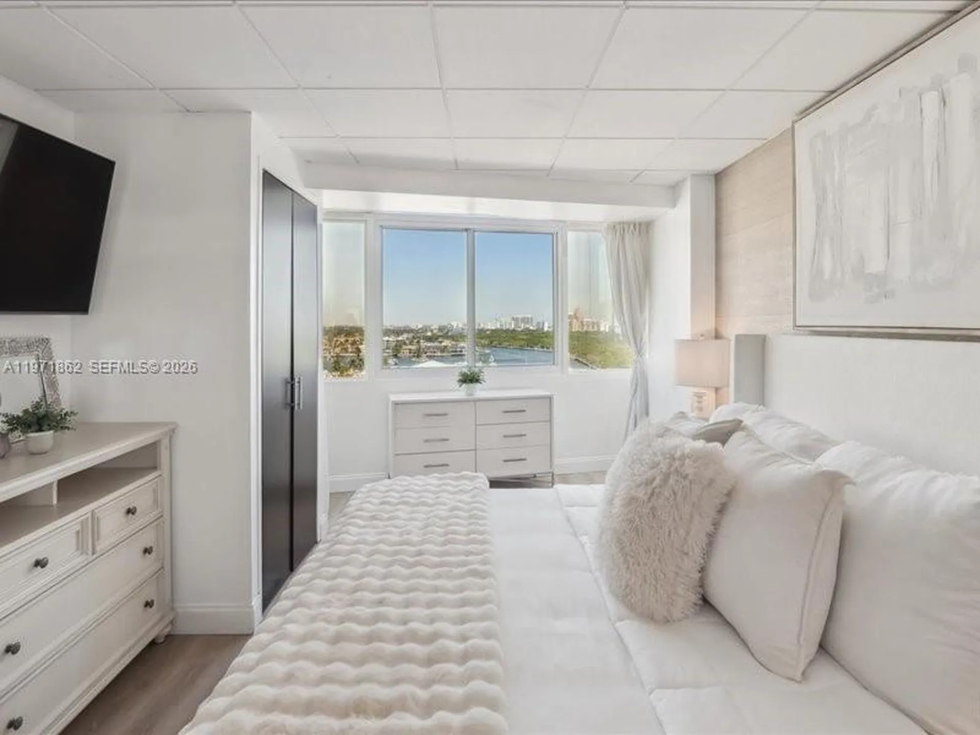 2670 E Sunrise Boulevard Fort Lauderdale FL 33304