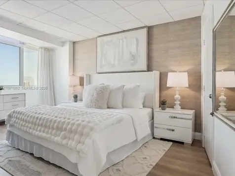 2670 E Sunrise Boulevard Fort Lauderdale FL 33304