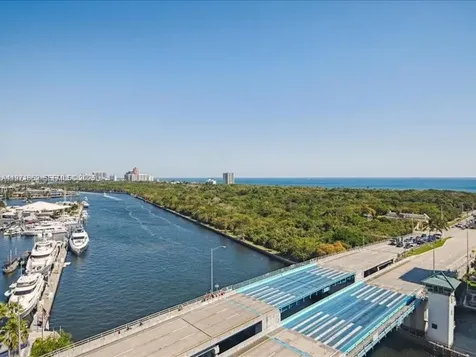 2670 E Sunrise Boulevard Fort Lauderdale FL 33304