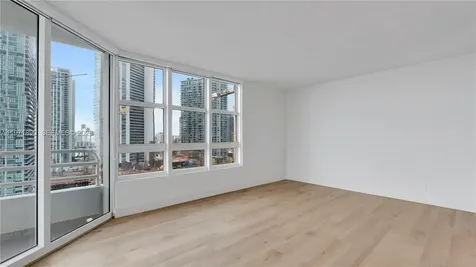 555 NE 34th Street Miami FL 33137