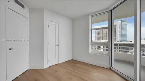 555 NE 34th Street Miami FL 33137