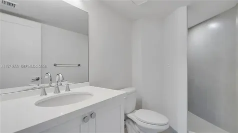 555 NE 34th Street Miami FL 33137