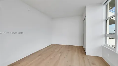 555 NE 34th Street Miami FL 33137