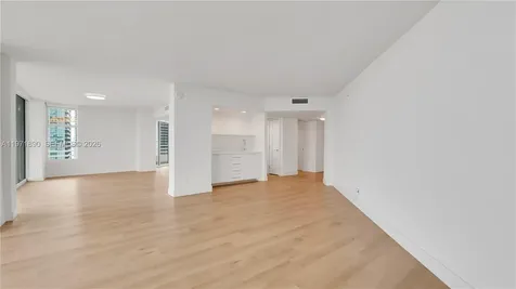 555 NE 34th Street Miami FL 33137