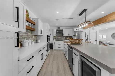 8311 SW 47th Street Miami FL 33155