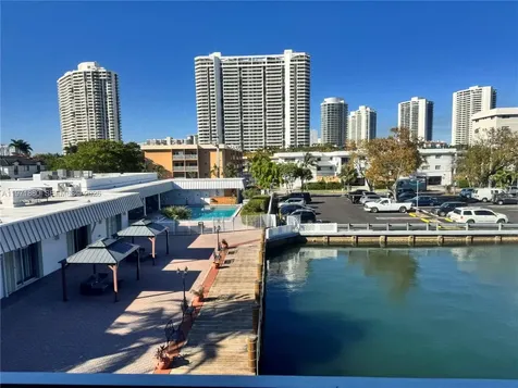3551 NE NE 169 Street Sunny Isles Beach FL 33160
