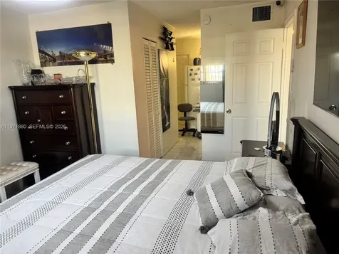 3551 NE NE 169 Street Sunny Isles Beach FL 33160