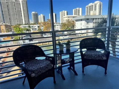 3551 NE NE 169 Street Sunny Isles Beach FL 33160