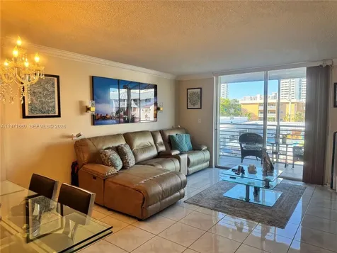 3551 NE NE 169 Street Sunny Isles Beach FL 33160