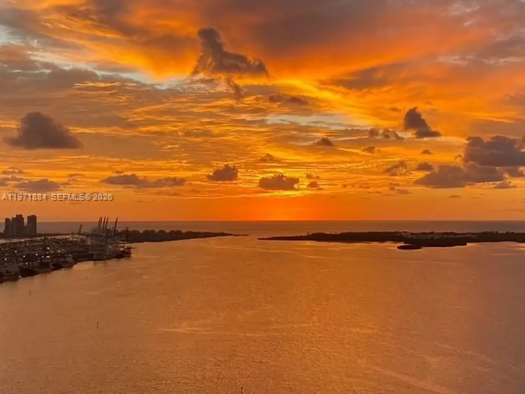 650 West Avenue Miami Beach FL 33139