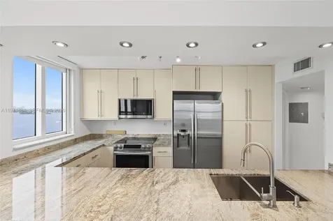 650 West Avenue Miami Beach FL 33139