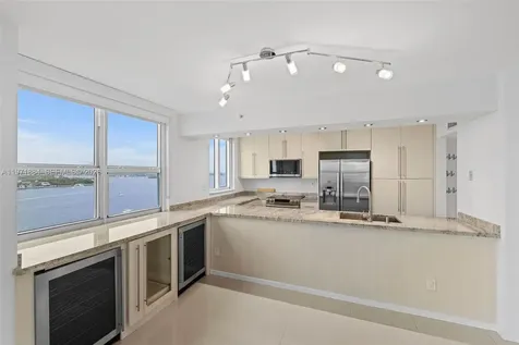 650 West Avenue Miami Beach FL 33139