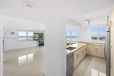650 West Avenue Miami Beach FL 33139