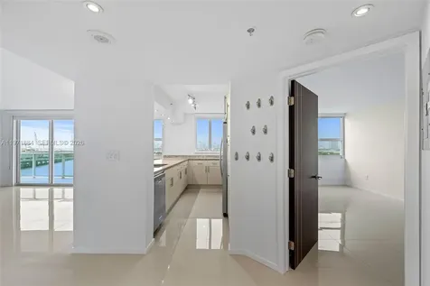 650 West Avenue Miami Beach FL 33139